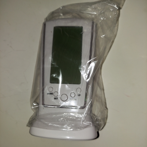 White Digital Alarm Clock - Picture 2 of 7